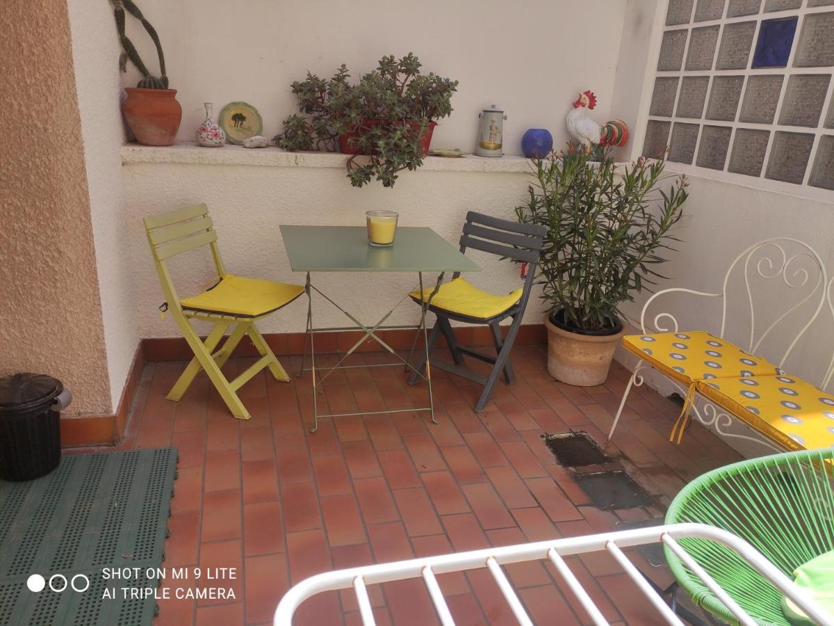 Grande Chambre Avec Garage Dans Quartier Historique ペルピニャン エクステリア 写真